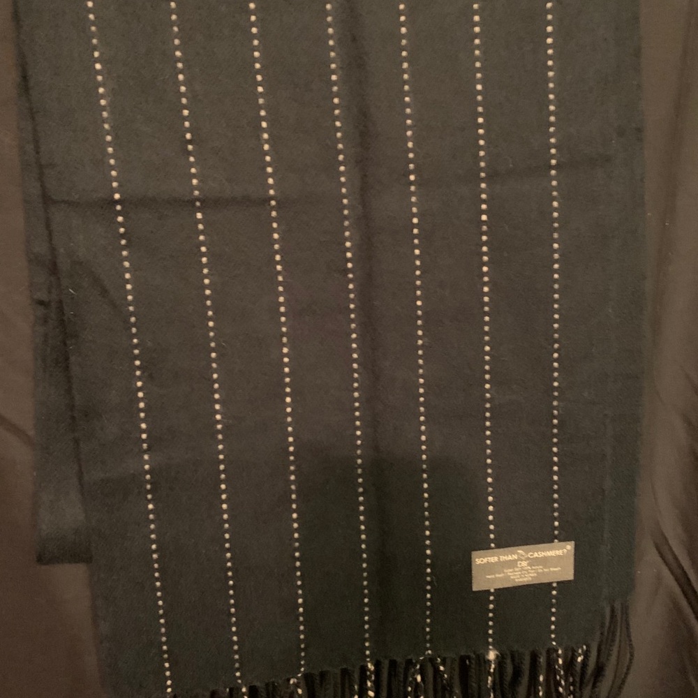 D & Y Softer than Cashmere scarf